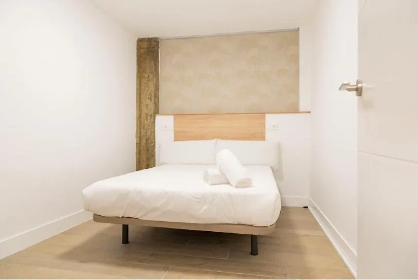 Contemporary 6Bd Apartment For 12 Las Ventas Madrid 0*,