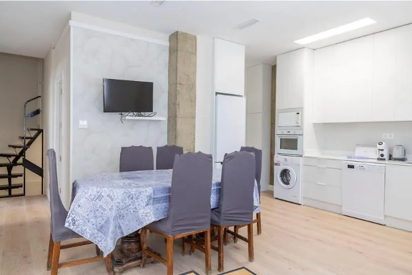Contemporary 6Bd Apartment For 12 Las Ventas Madrid 0*,  Spain